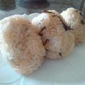 ゆかり～ぬ's cooksnap of when they made ★塩昆布とラー油のおにぎり★.