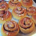 ☆みしぇる's cooksnap of when they made かぼちゃのシナモンロール.