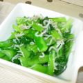 愛犬チーズ's cooksnap of when they made 小松菜とじゃこのごま油炒め.