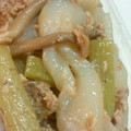 熊人すみこ's cooksnap of when they made 生ふきと鯖缶詰の煮もの.