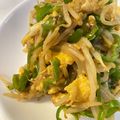 YU-ZEN's cooksnap of when they made もやしとピーマンと卵のオイスター炒め.