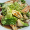 _かえる_'s cooksnap of when they made レタスとちくわの炒めもの.