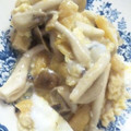 ikkou0503's cooksnap of when they made 意外とおいしい。あげのしめじの卵とじ☆.
