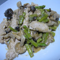 ゆみにゃむ's cooksnap of when they made 鶏としめじのマヨソース炒め.