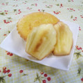 ｃyuntan's cooksnap of when they made 簡単☆混ぜて焼くだけしっとりマドレーヌ♪.