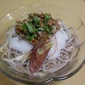 まっちゃん1's cooksnap of when they made 簡単！納豆おろし蕎麦.