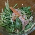 yuiop6789's cooksnap of when they made 水菜とハムのマヨごま和え.