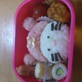 mianmian's cooksnap of when they made キャラ弁　蜂ベアーキティ.