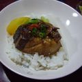 空豆あられ's cooksnap of when they made カフェ丼！？ぶりの照り焼きにんにく風味☆.