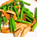 ひめポ's cooksnap of when they made アスパラとエリンギのバター醤油炒め.