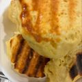 ariyuch's cooksnap of when they made フライパンで10分♡クイックブレッド.