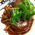 onco's cooksnap of when they made トマトソース☆きのこの煮込みハンバーグ.