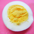 キャシーキャサリン's cooksnap of when they made 簡単　ゆで卵　黄身が真ん中＆綺麗な剥き方.