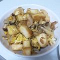 hiko336's cooksnap of when they made はんぺんとしめじの卵炒め.