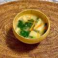 コムギ大好き's cooksnap of when they made 栄養満点☆油揚げ人参・ほうれん草の味噌汁.