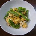 ヌーシ's cooksnap of when they made さやえんどうと塩昆布の卵炒め♬.
