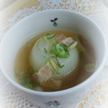 史夜☆aya☆'s cooksnap of when they made 新玉ねぎ丸ごと簡単スープ.