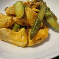 とわ♡'s cooksnap of when they made 鶏ムネ肉とアスパラのカレーマヨ炒め.
