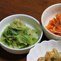kikikko's cooksnap of when they made たくさん食べよう！レタスのごまごま和え♬.