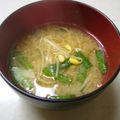 しゅぶた's cooksnap of when they made 簡単キムチもやしみそ汁.