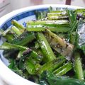 monchanママ's cooksnap of when they made うるいの胡麻あえ（その他食べ方）.