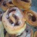 レヴァイン's cooksnap of when they made いちごみるくのロールパン.