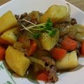 ぴーちぐりーん's cooksnap of when they made 新じゃがと新玉ねぎでカレー肉じゃが~☆.