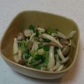ぱがねる's cooksnap of when they made シメジと貝割れ菜の梅肉和え.