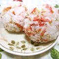 さったんママ's cooksnap of when they made 我が家のおむすび①桜海老の胡麻にぎり.