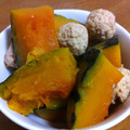Nikki400's cooksnap of when they made ホクホク美味しい！かぼちゃとつみれの煮物.