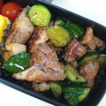 M's cooksnap of when they made 鶏もも肉ときゅうりの塩こうじ炒め.