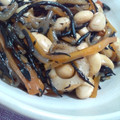 どらど～ら's cooksnap of when they made 大豆とひじきの煮物☆.