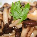 さくらんぼくんのママ's cooksnap of when they made キノコのソテー.