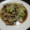 fuwamocos's cooksnap of when they made ～舞茸とレタスをサッとバター醤油で～.