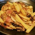 michelle48's cooksnap of when they made シャキッ♪じゃがと舞茸のバター醤油炒め.