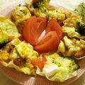 miyuki12's cooksnap of when they made はんぺんin餃子の皮でカップPizza♪.