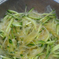 naooki's cooksnap of when they made 簡単☆新玉ねぎとキュウリのポン酢和え.