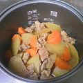 優しい花's cooksnap of when they made 炊飯器で☆豚こまと大根ピリ辛煮.