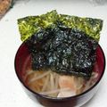 YMAYぱんぷきん's cooksnap of when they made もやしとねぎと味のり入り中華スープ♪.