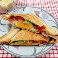 在宅勤務のおじさん's cooksnap of when they made 簡単朝食！ベーコンエッグホットサンド.