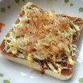 Misakinkin's cooksnap of when they made 簡単朝ご飯♪お好み焼き風トースト☆.