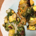 kazway's cooksnap of when they made サックリ～♪菊菜とさつまいものかき揚げ.