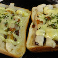 nyamonyamo's cooksnap of when they made 簡単・おいしい！ちくわトースト！.