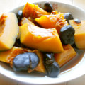 ちょここぁ's cooksnap of when they made 黒豆とかぼちゃのほっこり煮.