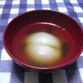 ズボラ主婦・伊野谷's cooksnap of when they made チーズをかぶった丸ごと新玉ねぎスープ.