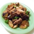 Fire-King's cooksnap of when they made ✿定番で簡単❀豚肉の✿ナスピー味噌炒め.