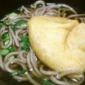 hitomiyasu's cooksnap of when they made 簡単うまうま★　きつねソバ.