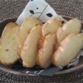 ミセスあまぐり's cooksnap of when they made ロールパン使用♪軽~いミルキーラスク.