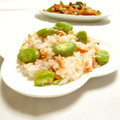 mayu★りん's cooksnap of when they made 彩りキレイ！旬のそら豆と鮭の混ぜご飯.