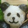 ☆藤茶☆'s cooksnap of when they made パンダちゃんおにぎり弁当.